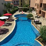 Dom-el Real 4 - Apartment *
