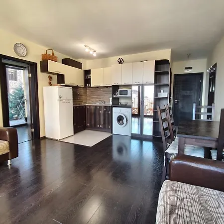 Apartmán Dom-el Real 4 - *