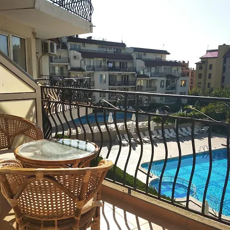 Apartamento Dom-el Real 4 -