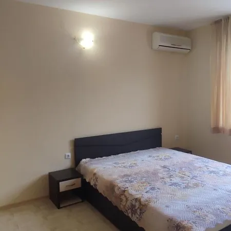 Dom-el Real 4 - Apartman Szveti Vlasz