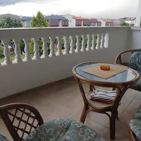 Apartman Dom-el Real 4 -