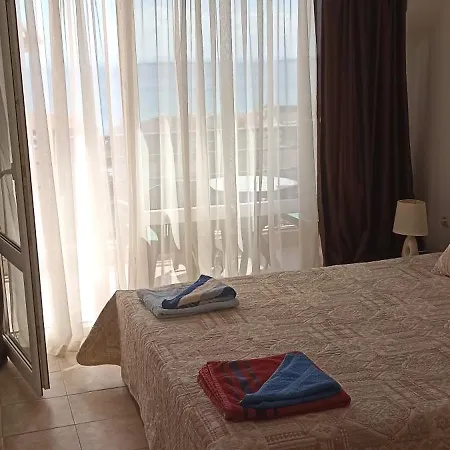 Apartman Dom-el Real 4 - *
