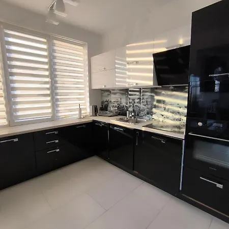 Apartment Dom-el Real 4 -