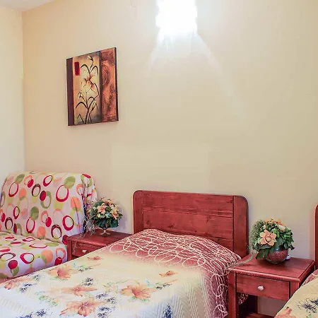 Dom-el Real 4 - Apartment *